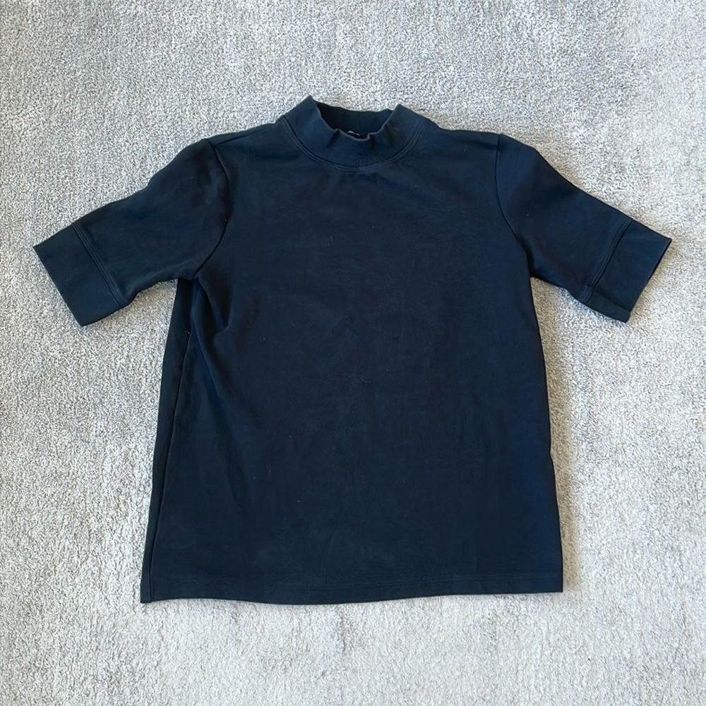 EC Zara Short Sleeve Mockneck Black Sweater - Size Small